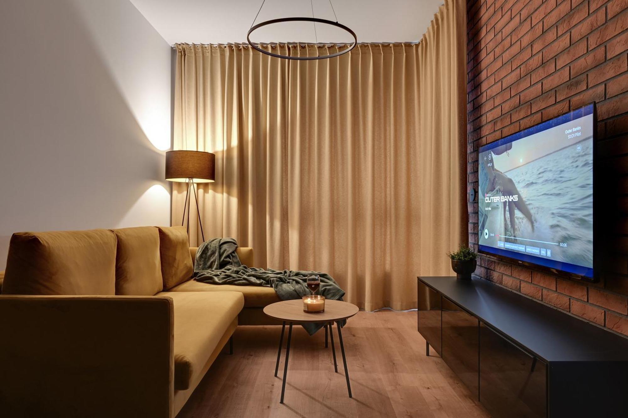 Doki Living - Foodhall & Parking By Downtown Apartments Гданьск Экстерьер фото